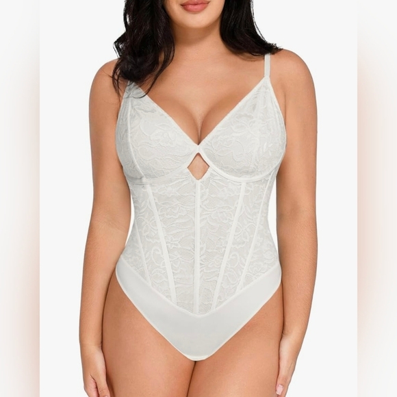 Popilush Lace Body Suit #883 NWOT - Picture 1 of 10